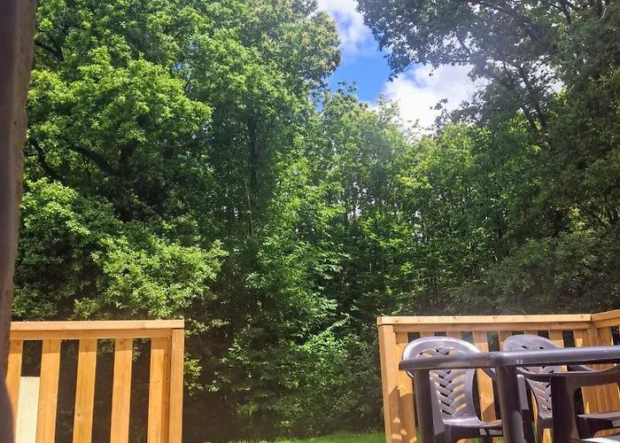 Holiday park Joli Tiny En Foret Au Village *